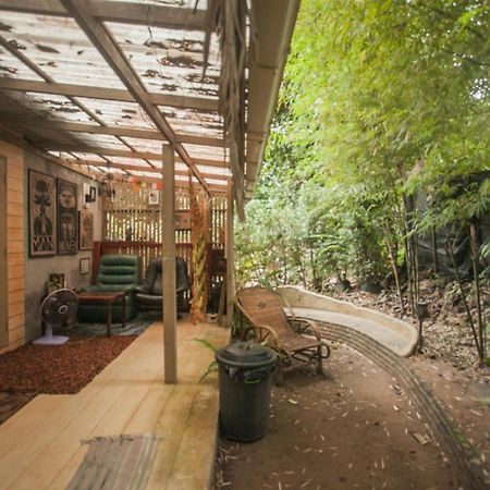 Cozy Huts Hotel Trat Szoba fotó
