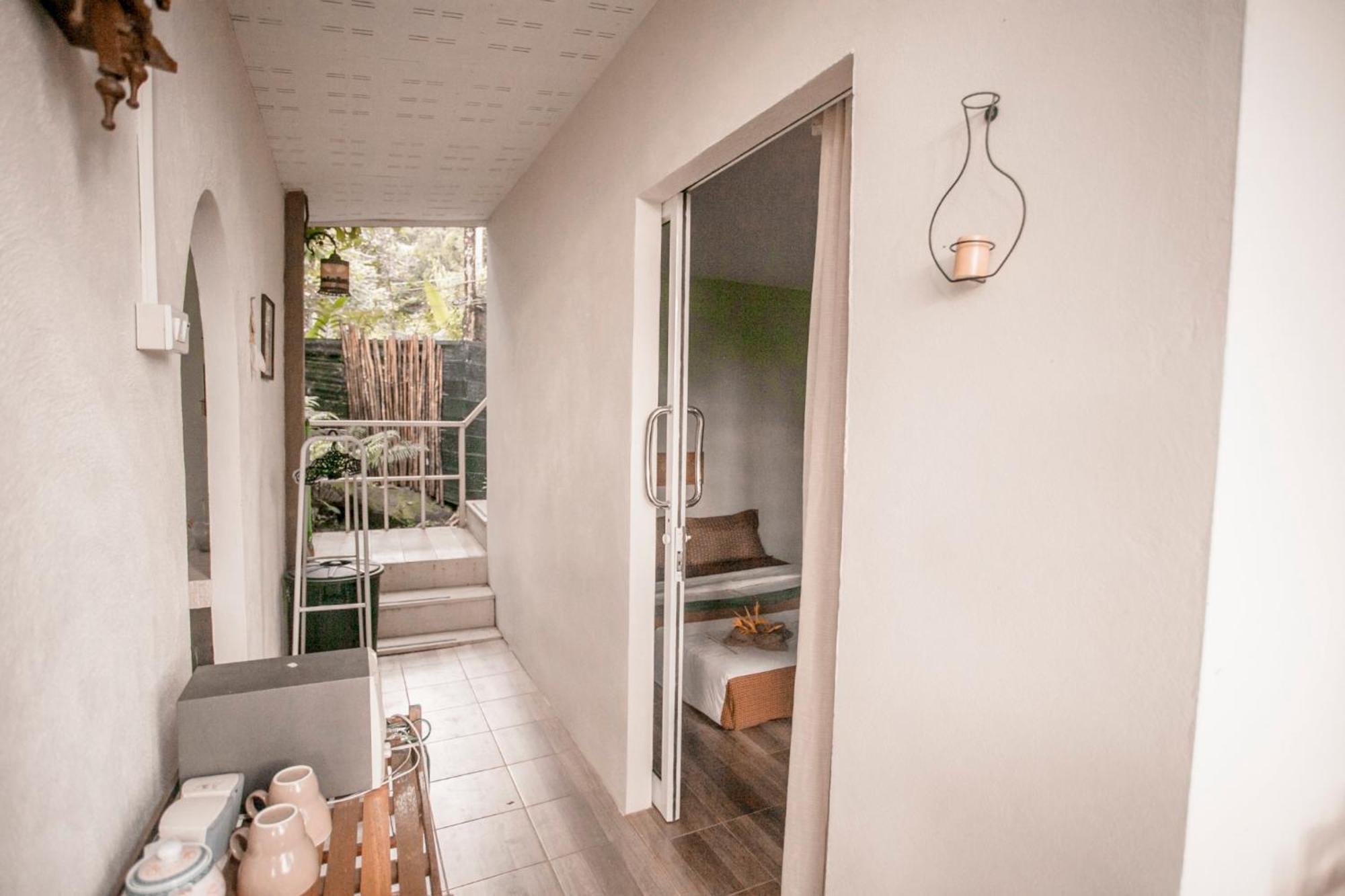 Cozy Huts Hotel Trat Szoba fotó